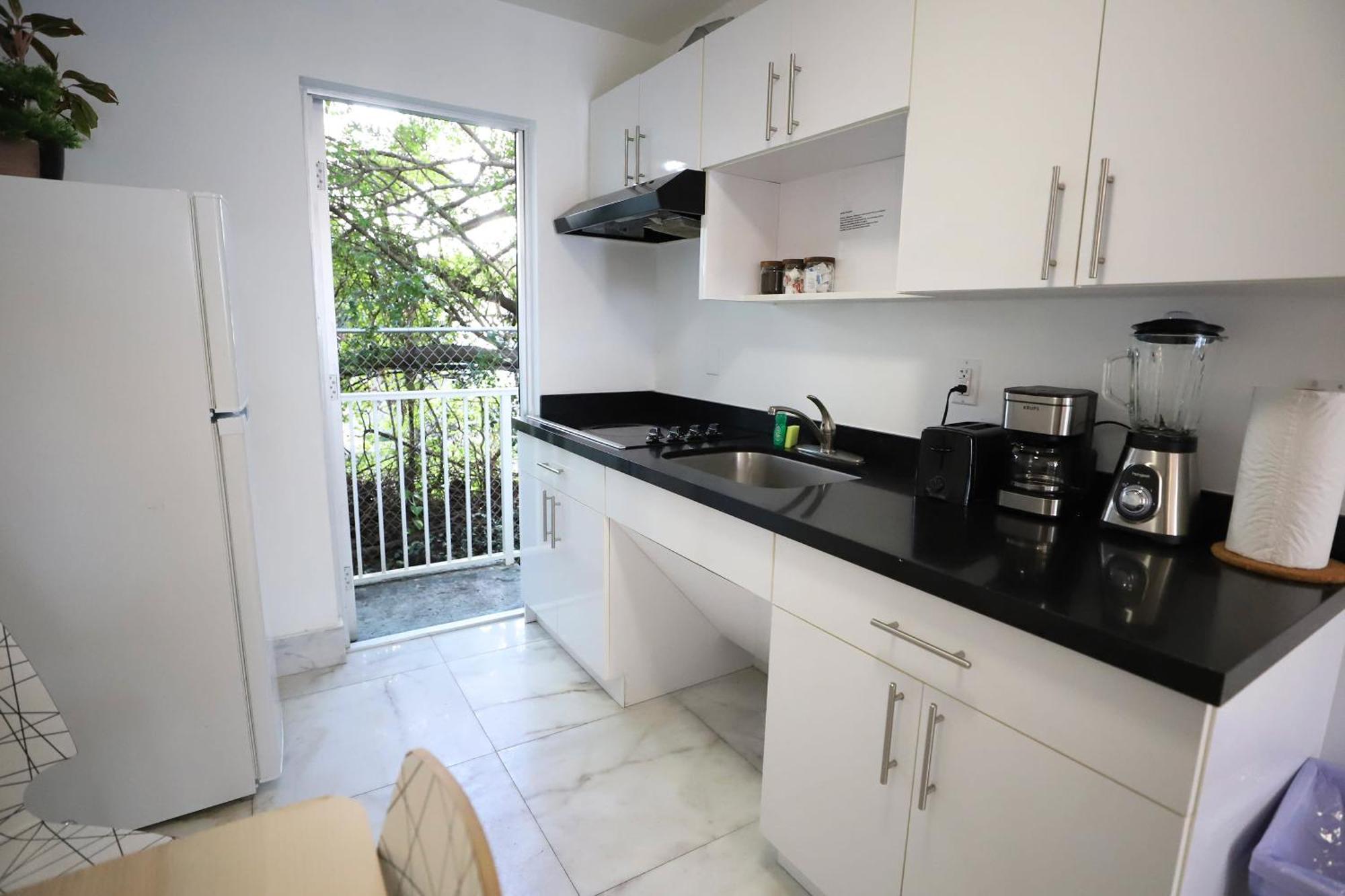 South Beach 2 Bedroom Family Pet Friendly Apartment With Free Parking On Premise Miami Beach Exterior photo